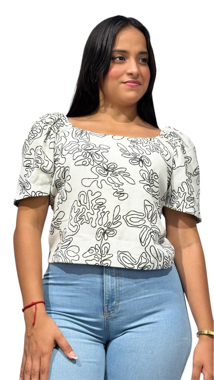 Blusa de mujer cáñamo bordado negro