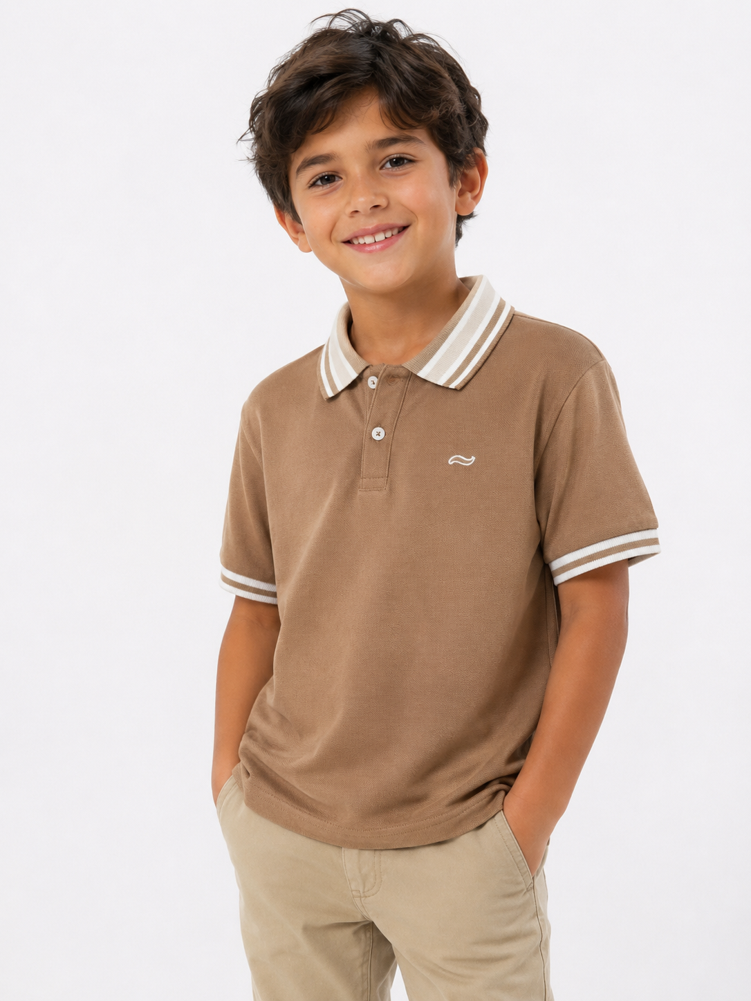 SUETER TIPO POLO CAFÉ NIÑO