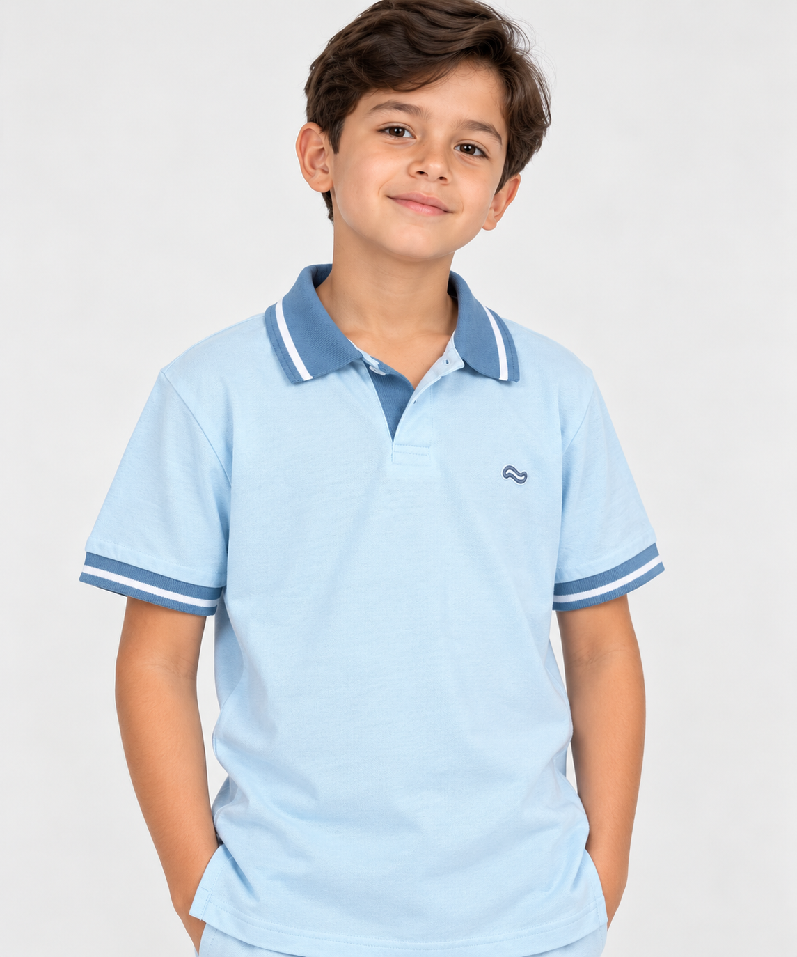 CAMISETA TIPO POLO AZUL CLARO